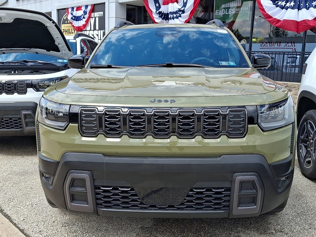 New 2026 Jeep Cherokee Laredo Sport Utility