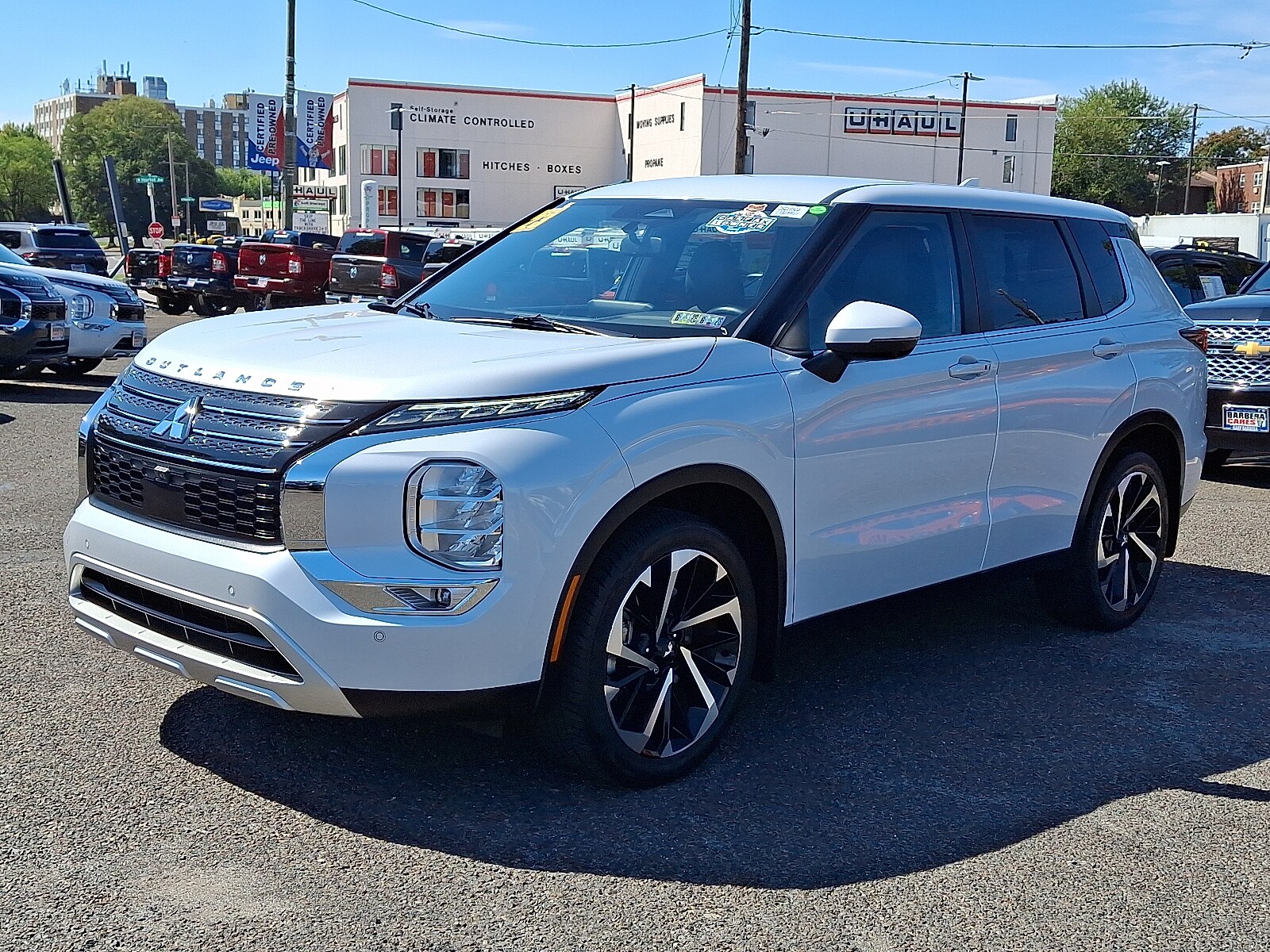 2023 Mitsubishi Outlander SE 2.5 photo 3