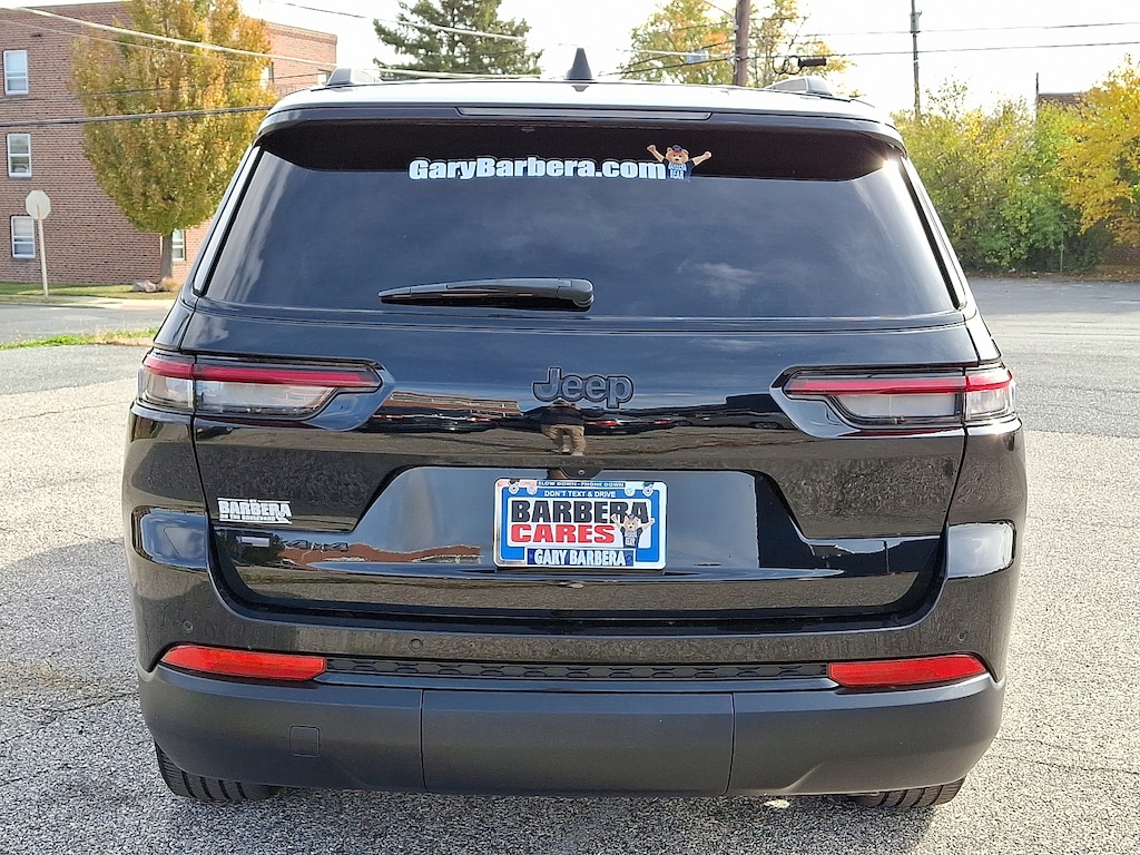Used 2023 Jeep Grand Cherokee L Altitude 4x4 Sport Utility