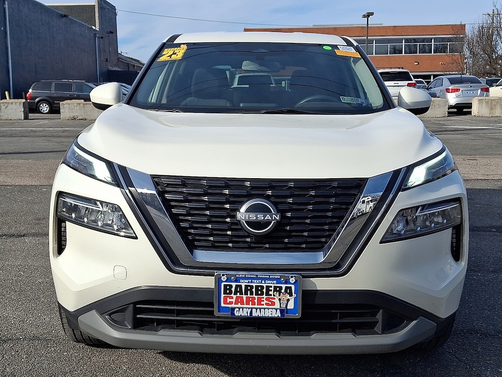 Used 2023 Nissan Rogue SV FWD Sport Utility