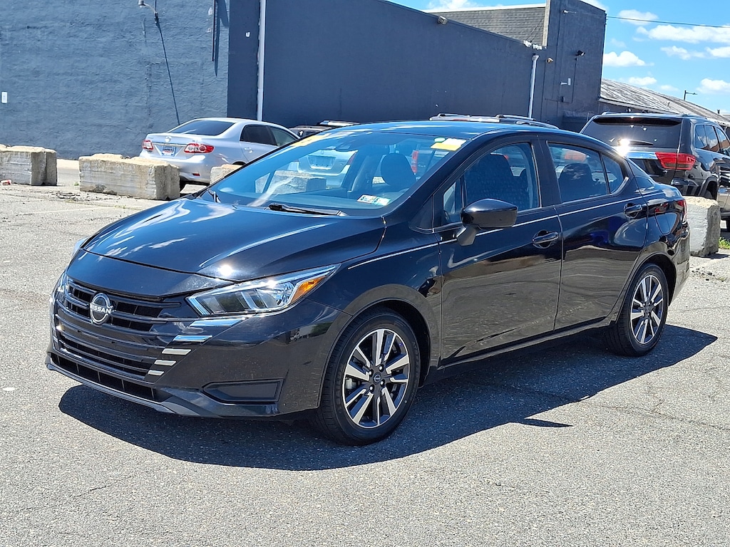 Used 2023 Nissan Versa 1.6 SV Xtronic CVT Sedan