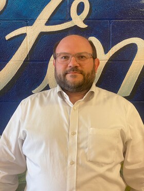 Staff member Kevin Beebee from ID_36cec302376c