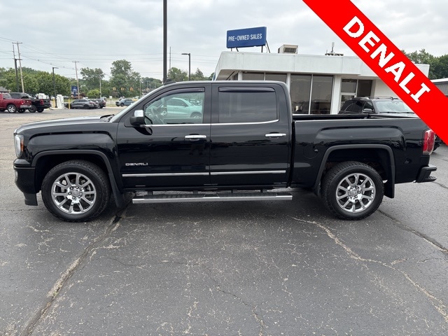 Used 2017 GMC Sierra 1500 Denali Denali with VIN 3GTU2PEC5HG118754 for sale in Holland, MI