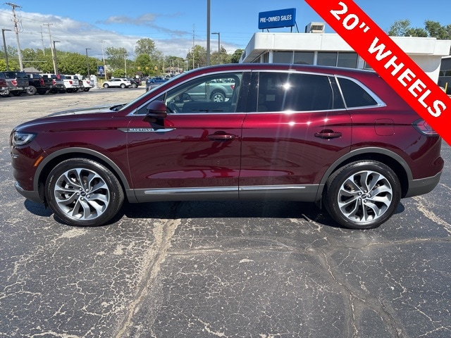 Used 2022 Lincoln Nautilus Reserve with VIN 2LMPJ8K97NBL03501 for sale in Holland, MI