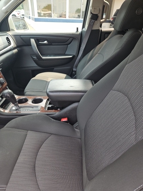 Used 2013 Chevrolet Traverse 1LT with VIN 1GNKRGKD2DJ180452 for sale in Holland, MI