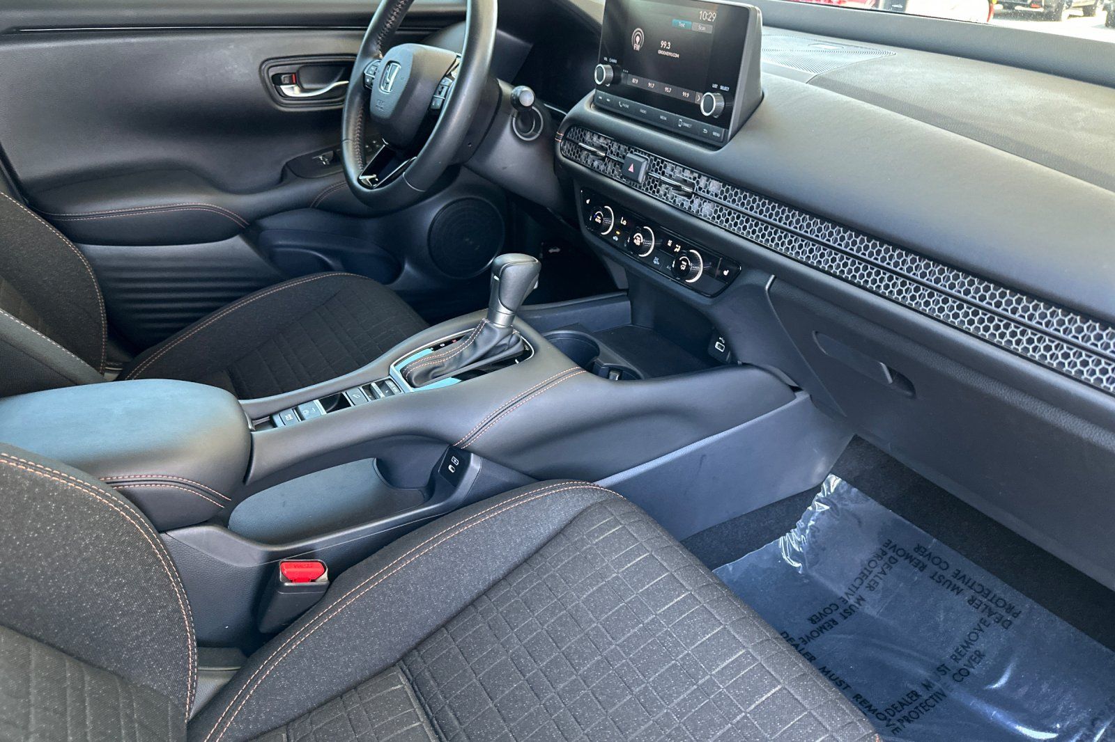 2025 Honda HR-V Sport - Photo 16