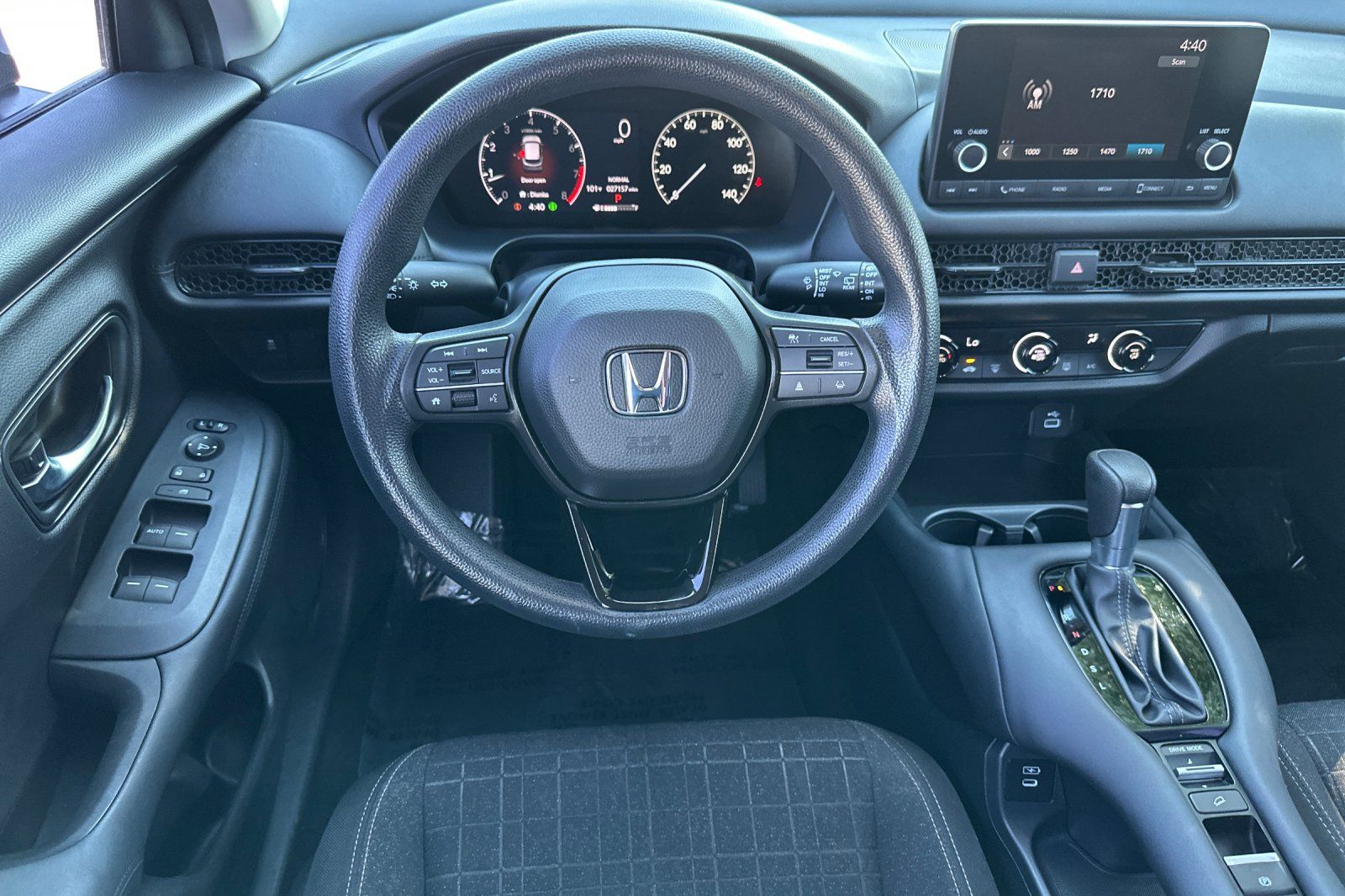 2024 Honda HR-V LX - Photo 14