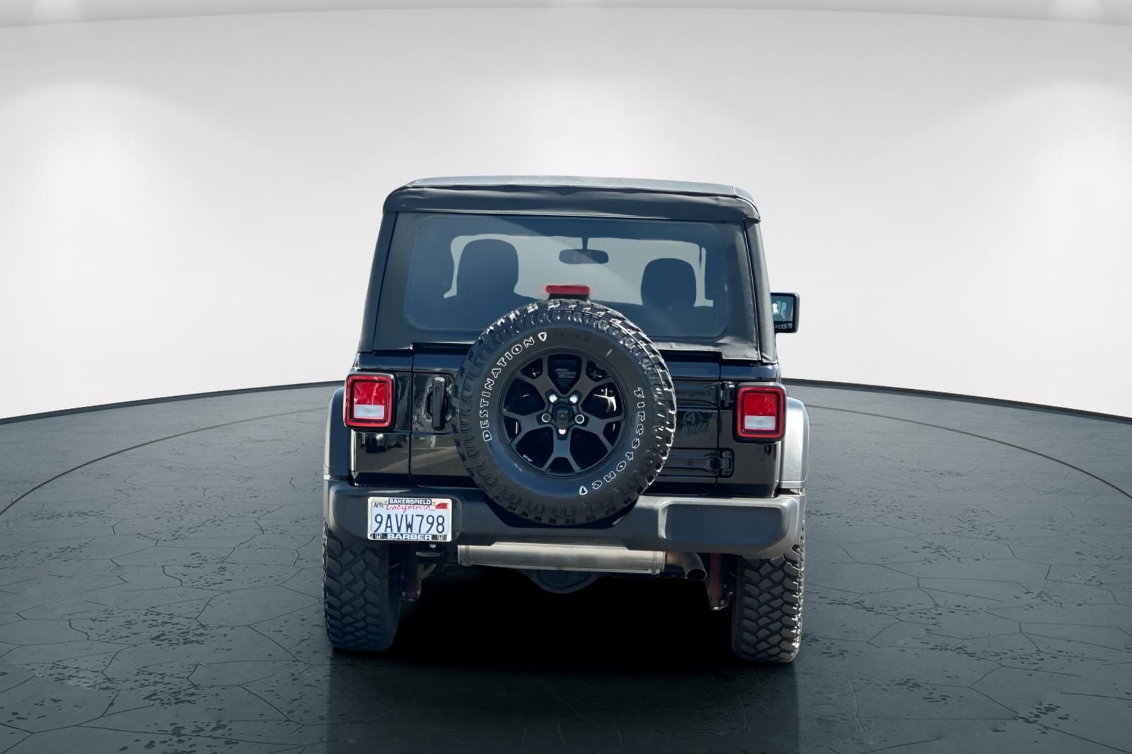 2022 Jeep Wrangler Unlimited Willys photo 4