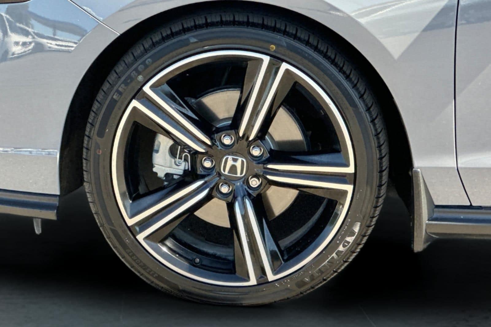2024 Honda Accord Hybrid Sport - Photo 25