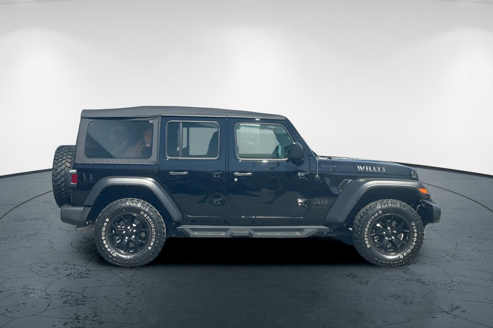 2022 Jeep Wrangler Unlimited Willys photo 6