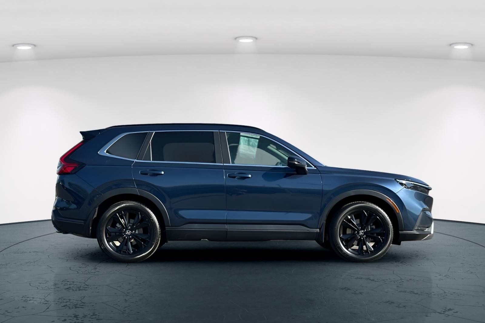 2024 Honda CR-V Hybrid Sport Touring photo 6