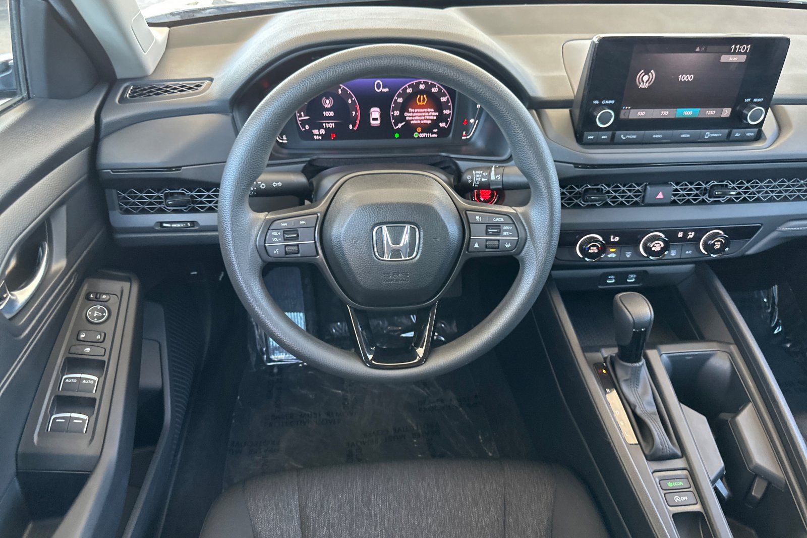 2025 Honda Accord LX - Photo 14