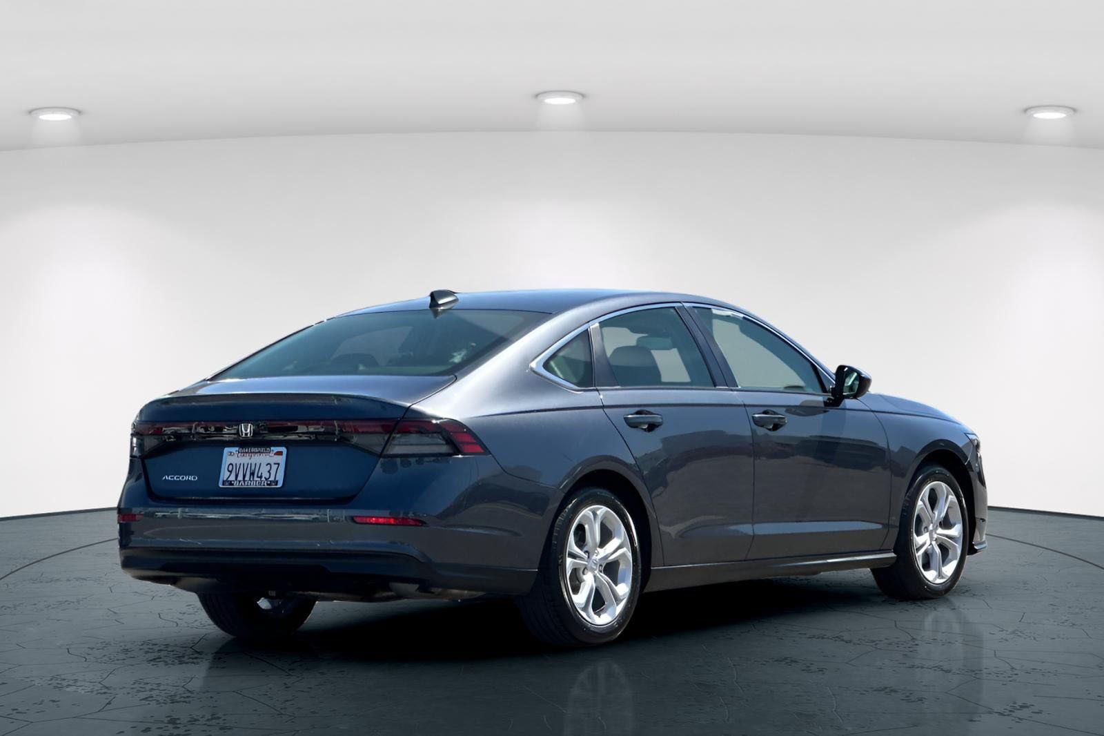 2025 Honda Accord LX - Photo 6