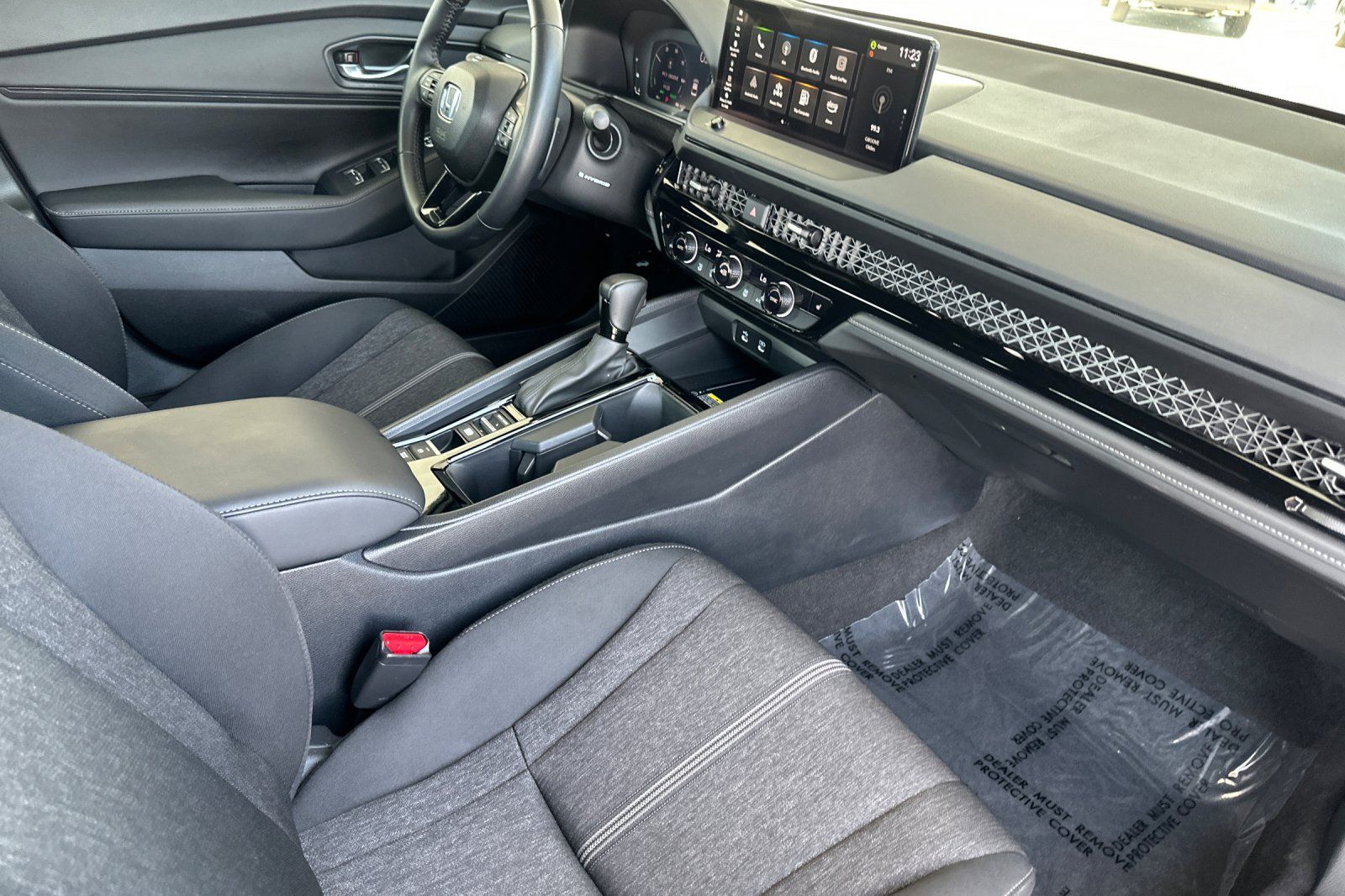 2025 Honda Accord Hybrid Sport - Photo 15