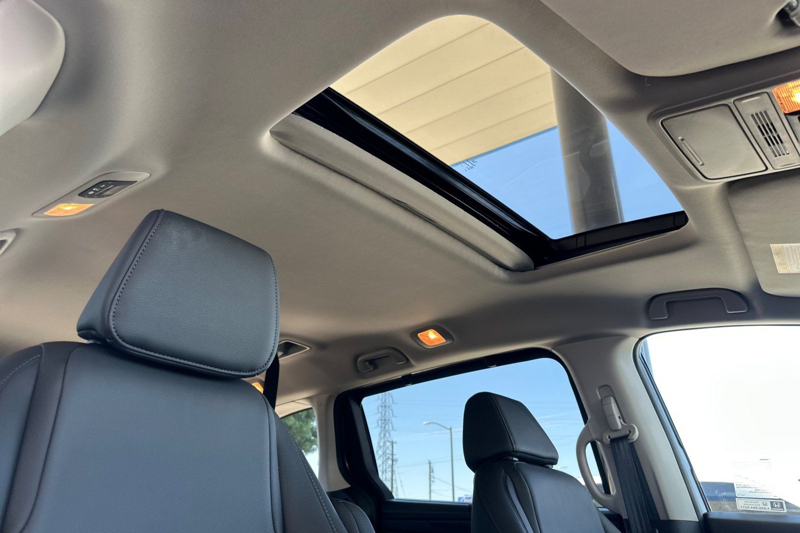 2026 Honda Odyssey EX-L - Photo 18