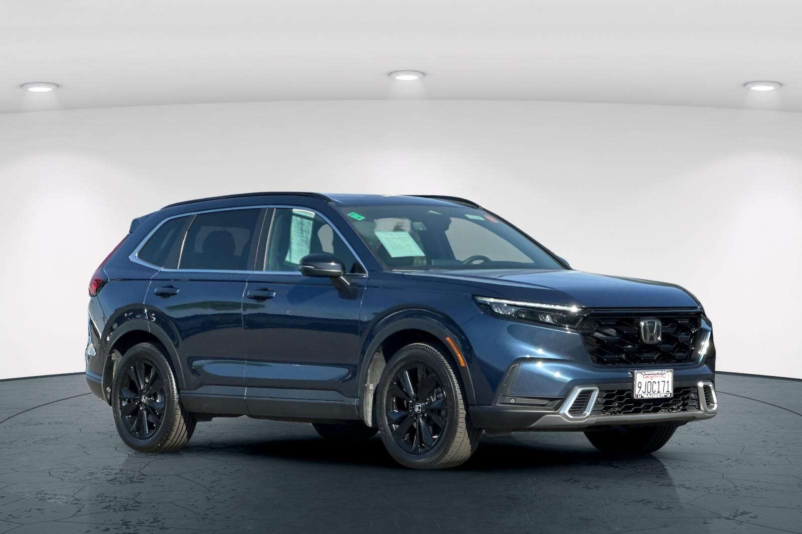 2024 Honda CR-V Hybrid Sport Touring photo 3