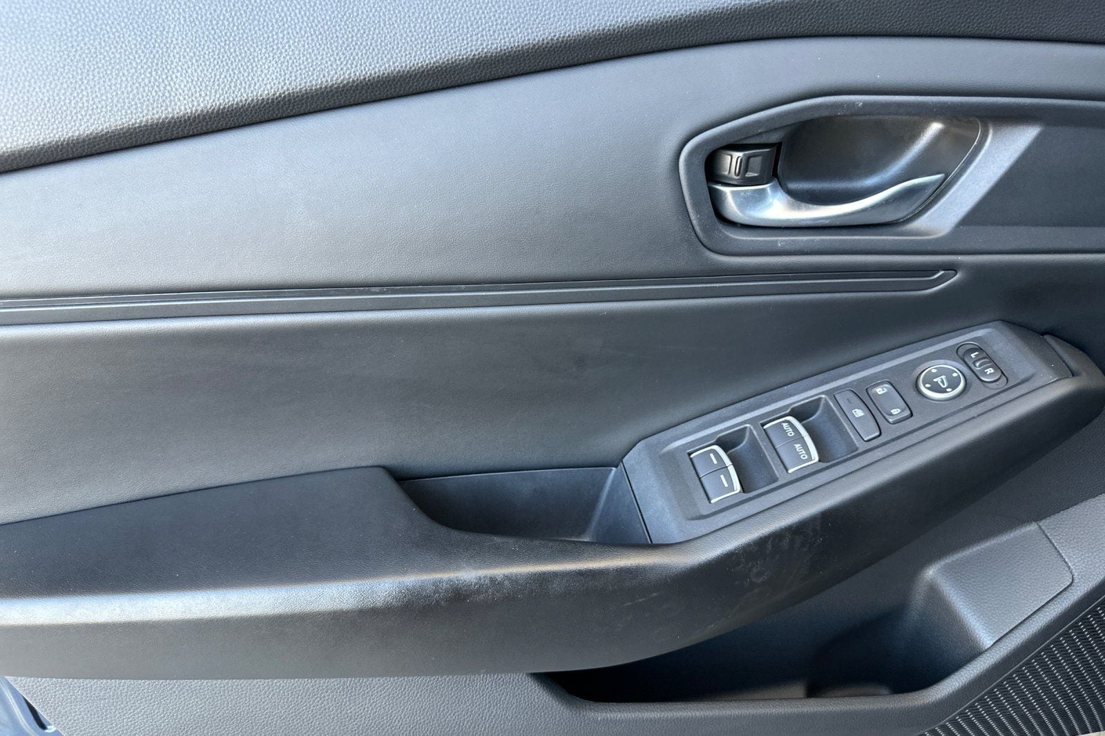 2024 Honda Accord EX - Photo 11