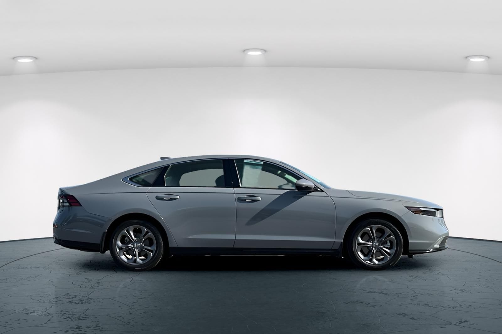 2024 Honda Accord Hybrid EX-L photo 6