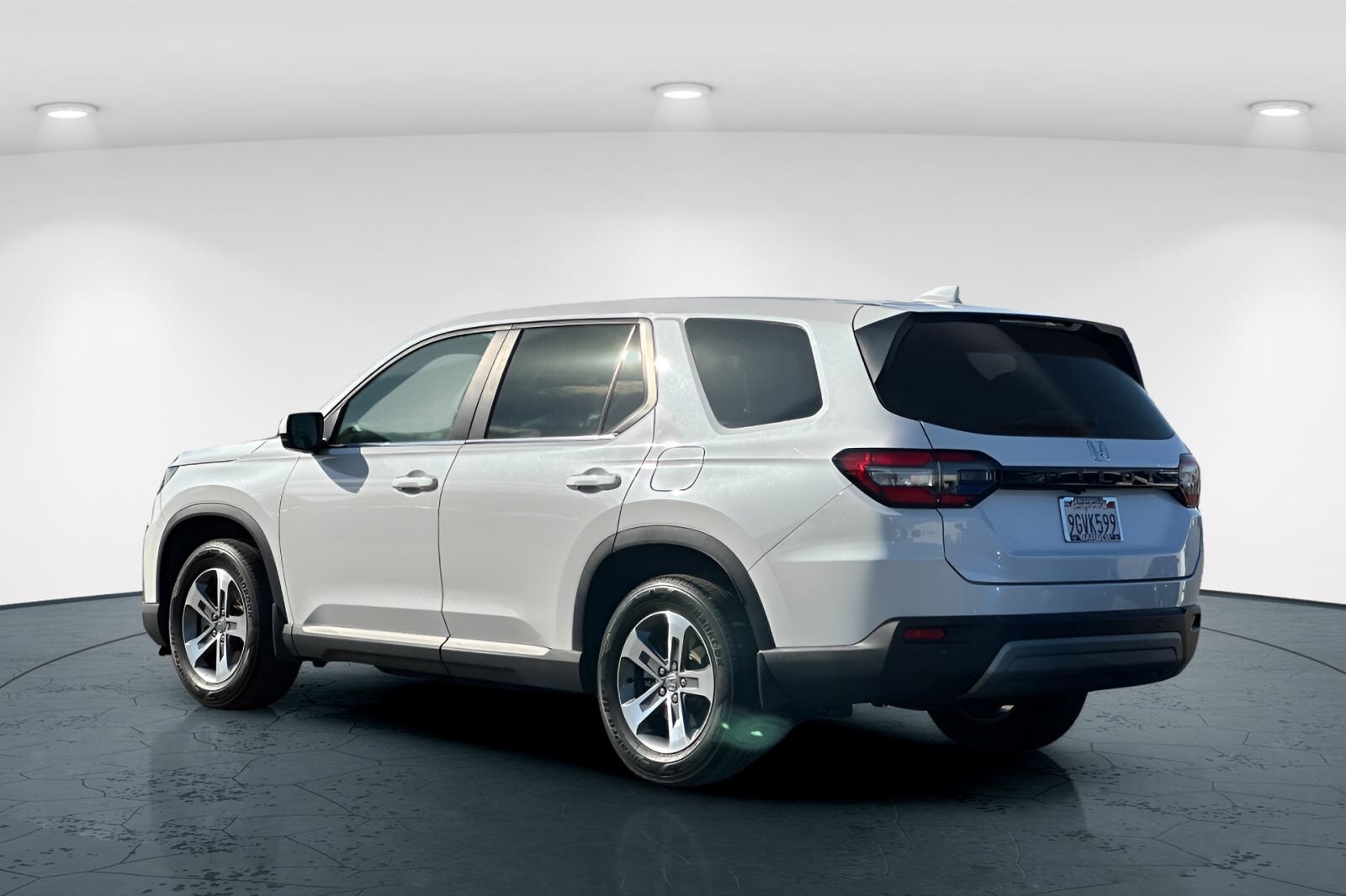 2023 Honda Pilot EX-L photo 3