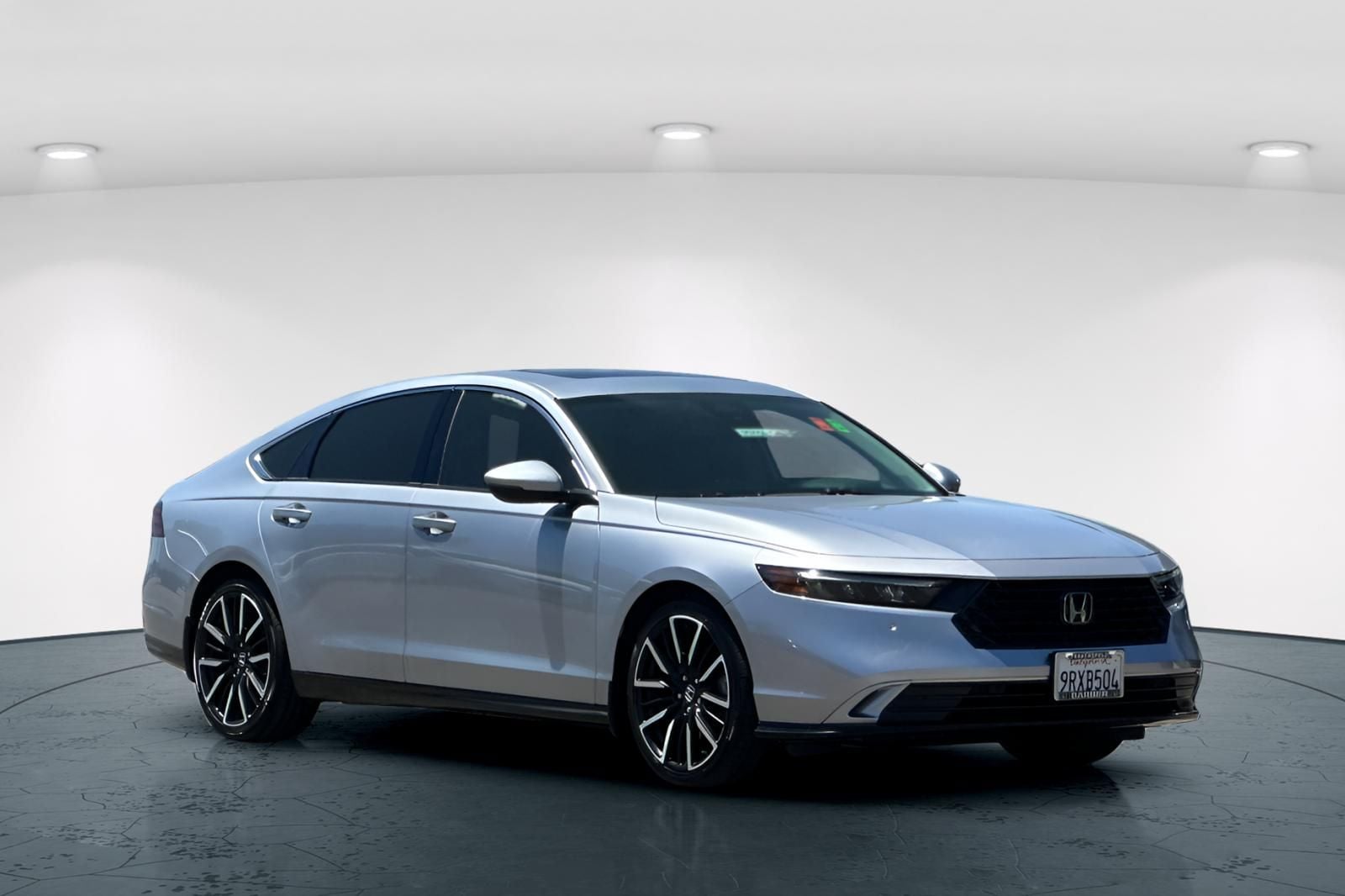 2025 Honda Accord Hybrid Touring - Photo 8