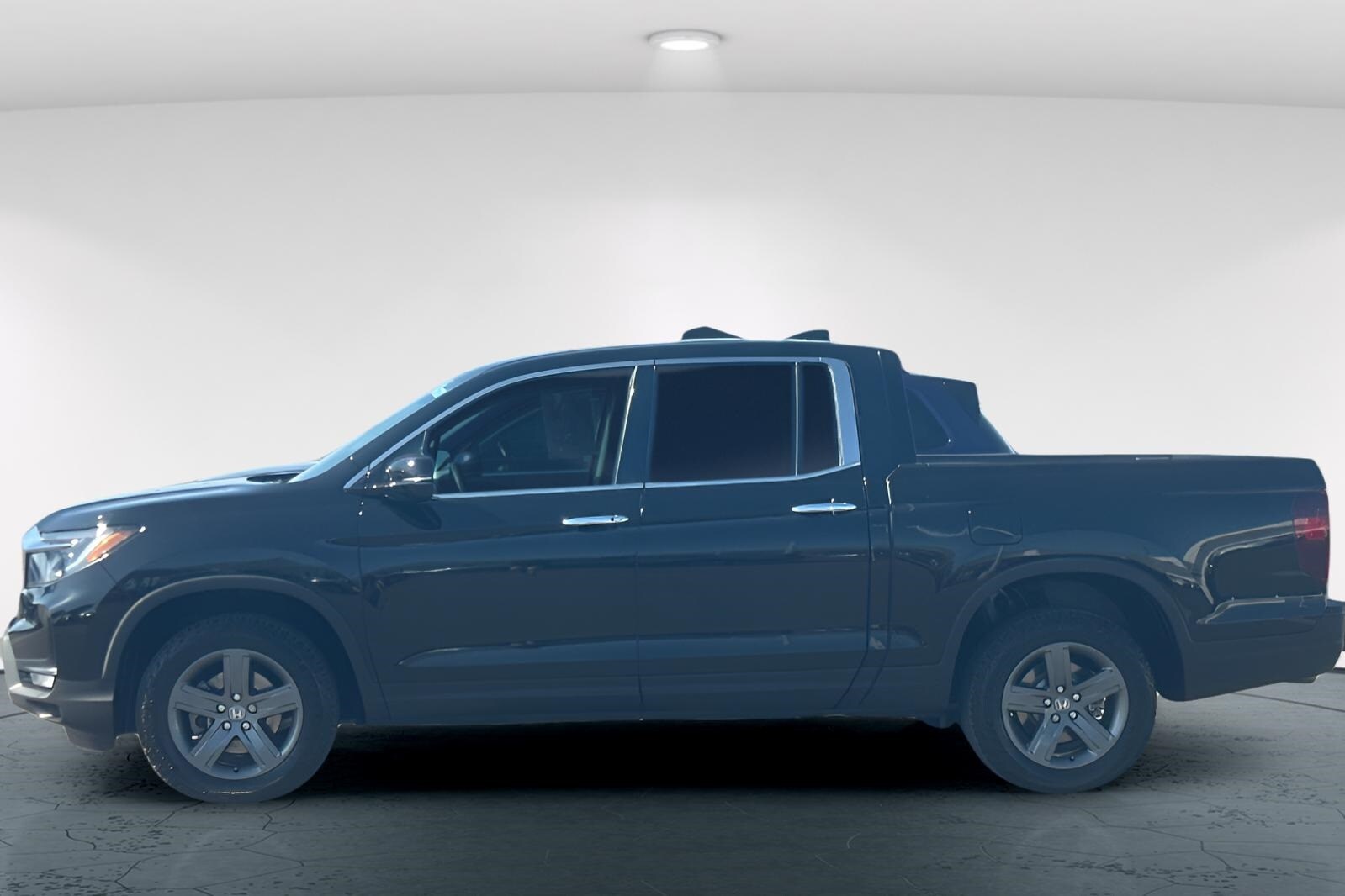 2023 Honda Ridgeline RTL-E photo 2