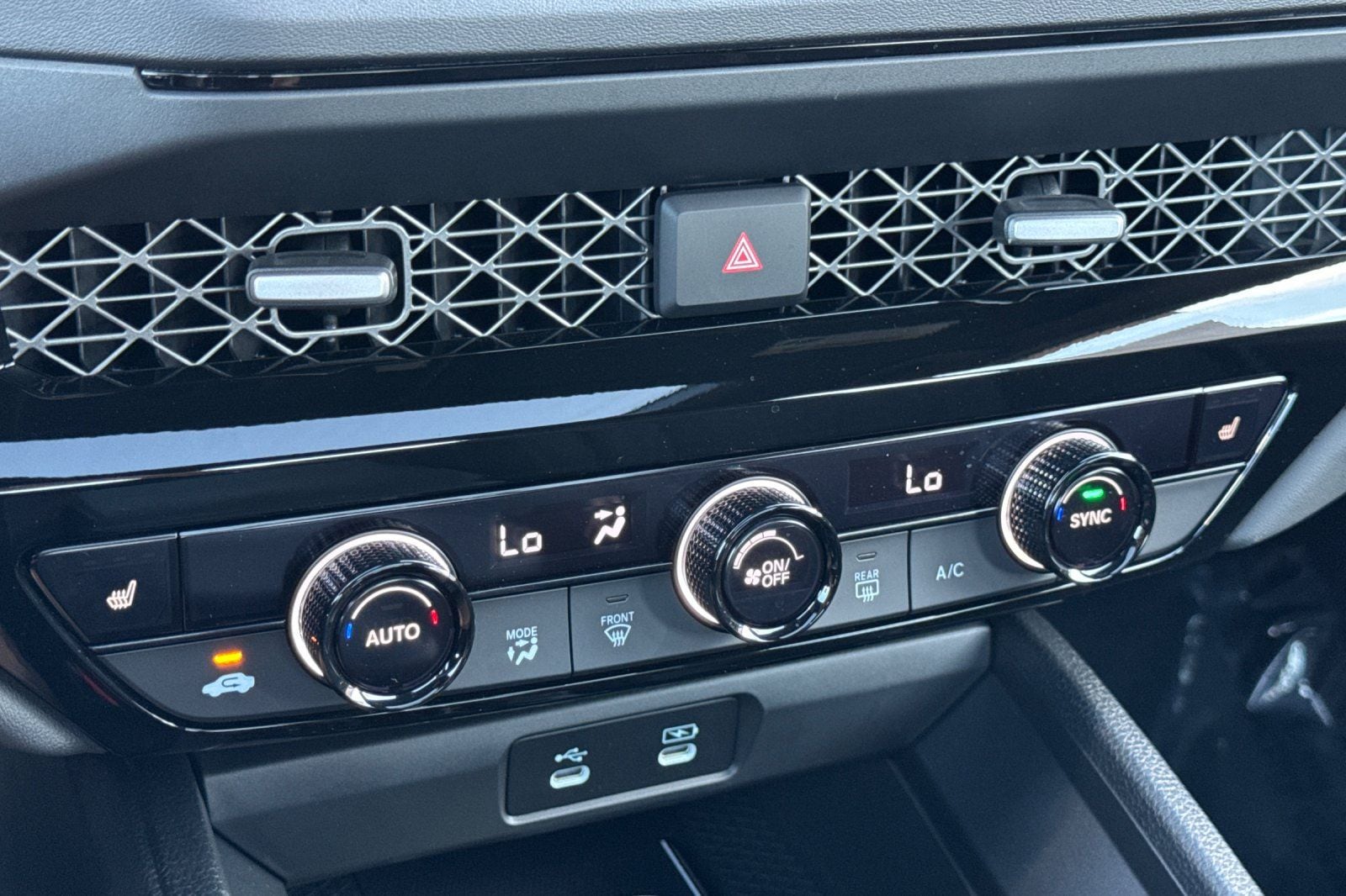 2025 Honda Accord Hybrid Sport - Photo 19