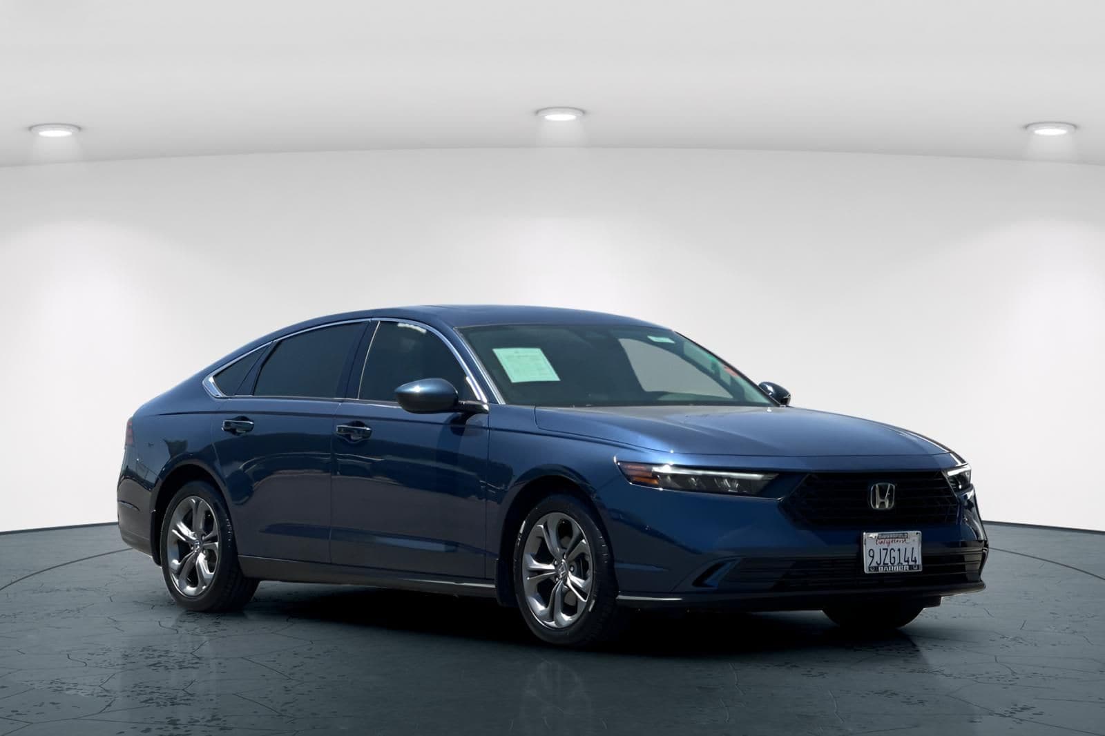 2024 Honda Accord EX - Photo 8