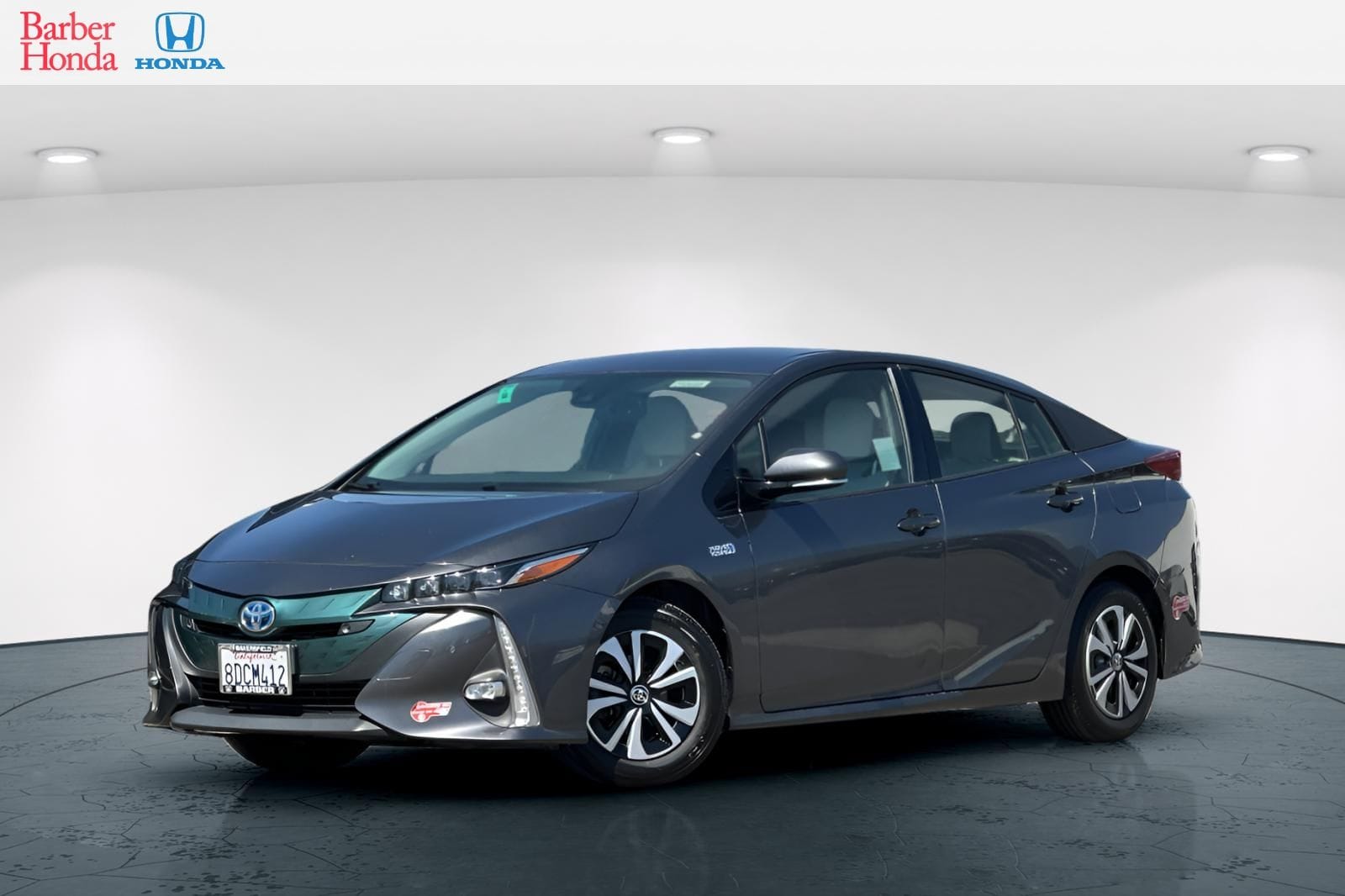 2017 Toyota Prius Prime Advanced's photo