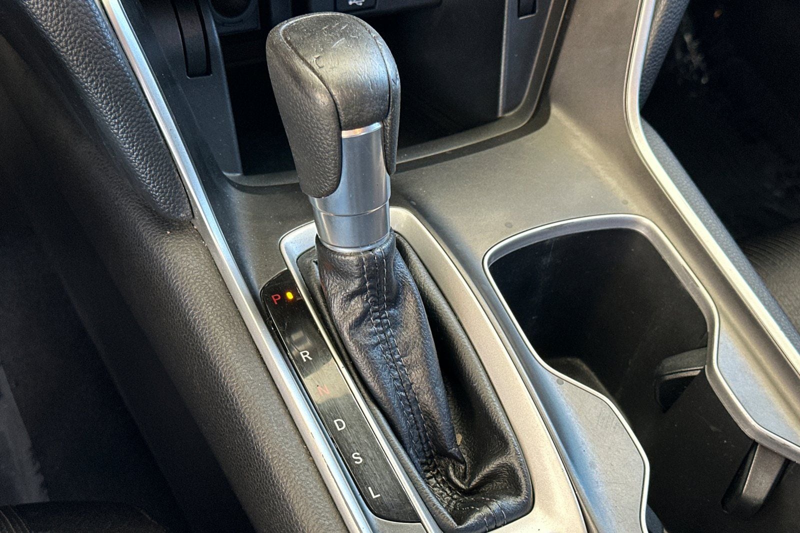 2018 Honda Accord LX - Photo 20