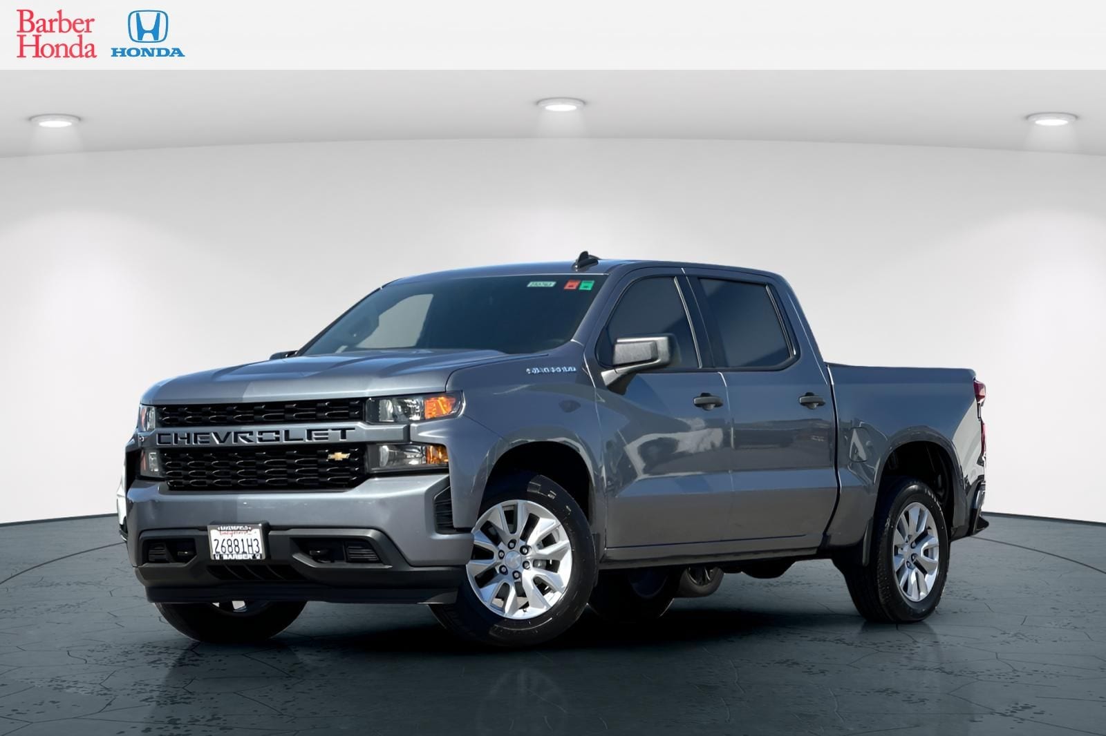 2021 Chevrolet Silverado 1500 Custom Crew Cab Short Box's photo