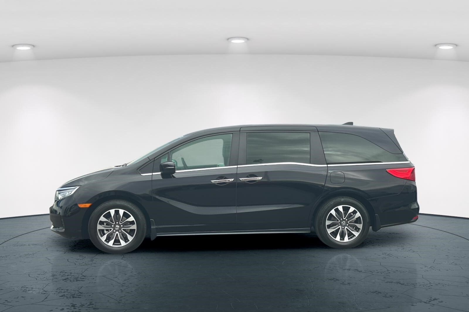 2024 Honda Odyssey EX-L photo 3
