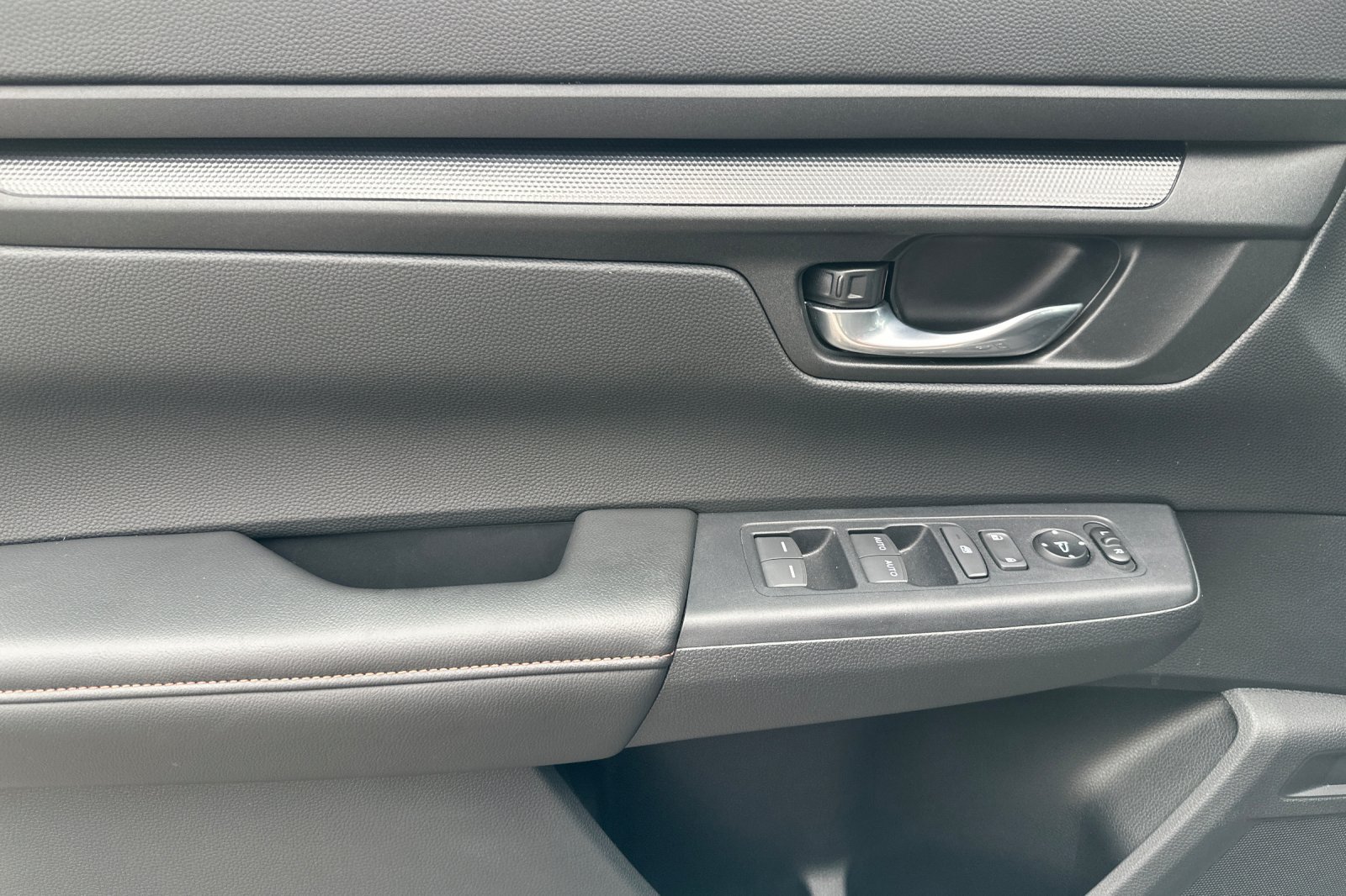 2026 Honda CR-V Sport - Photo 11