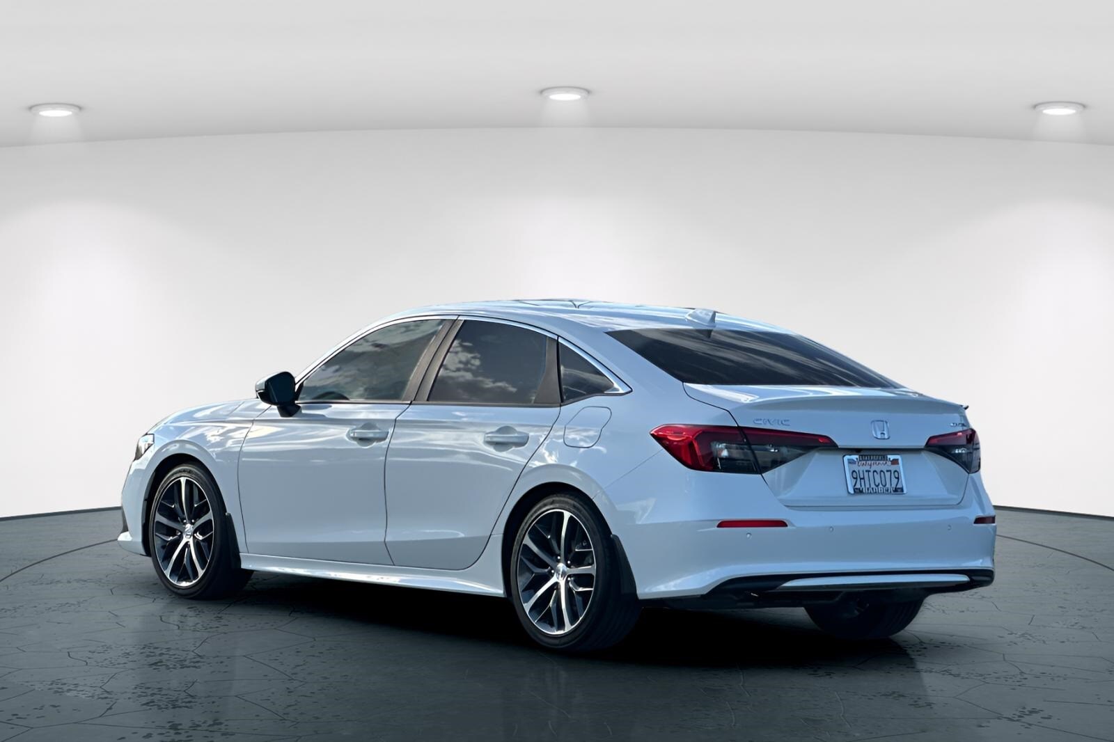 2023 Honda Civic Touring photo 3