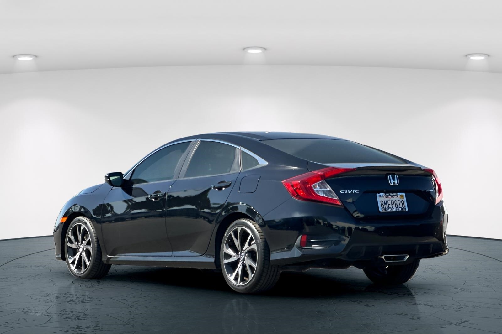 2019 Honda Civic Sport photo 3