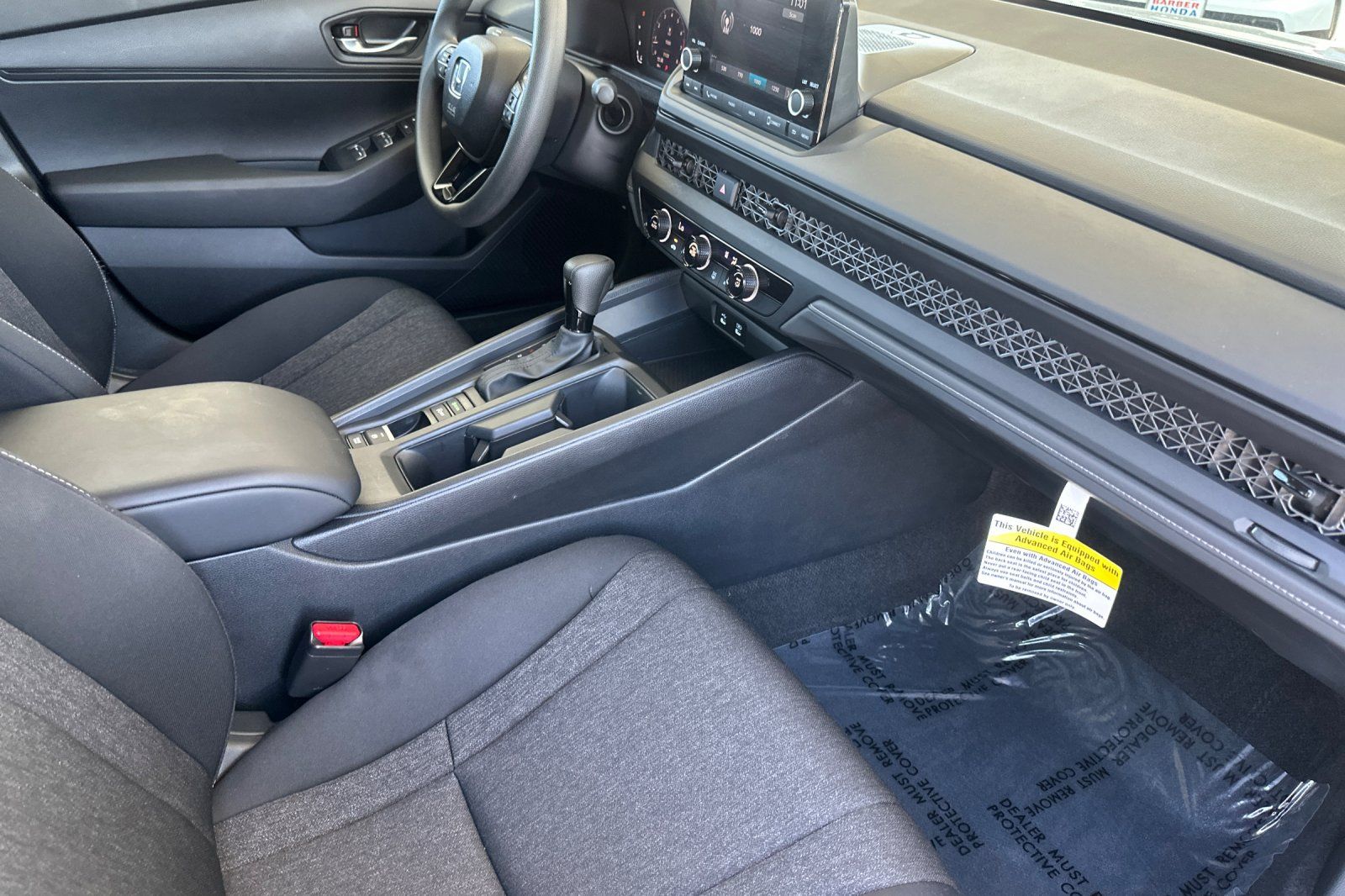 2025 Honda Accord LX - Photo 15