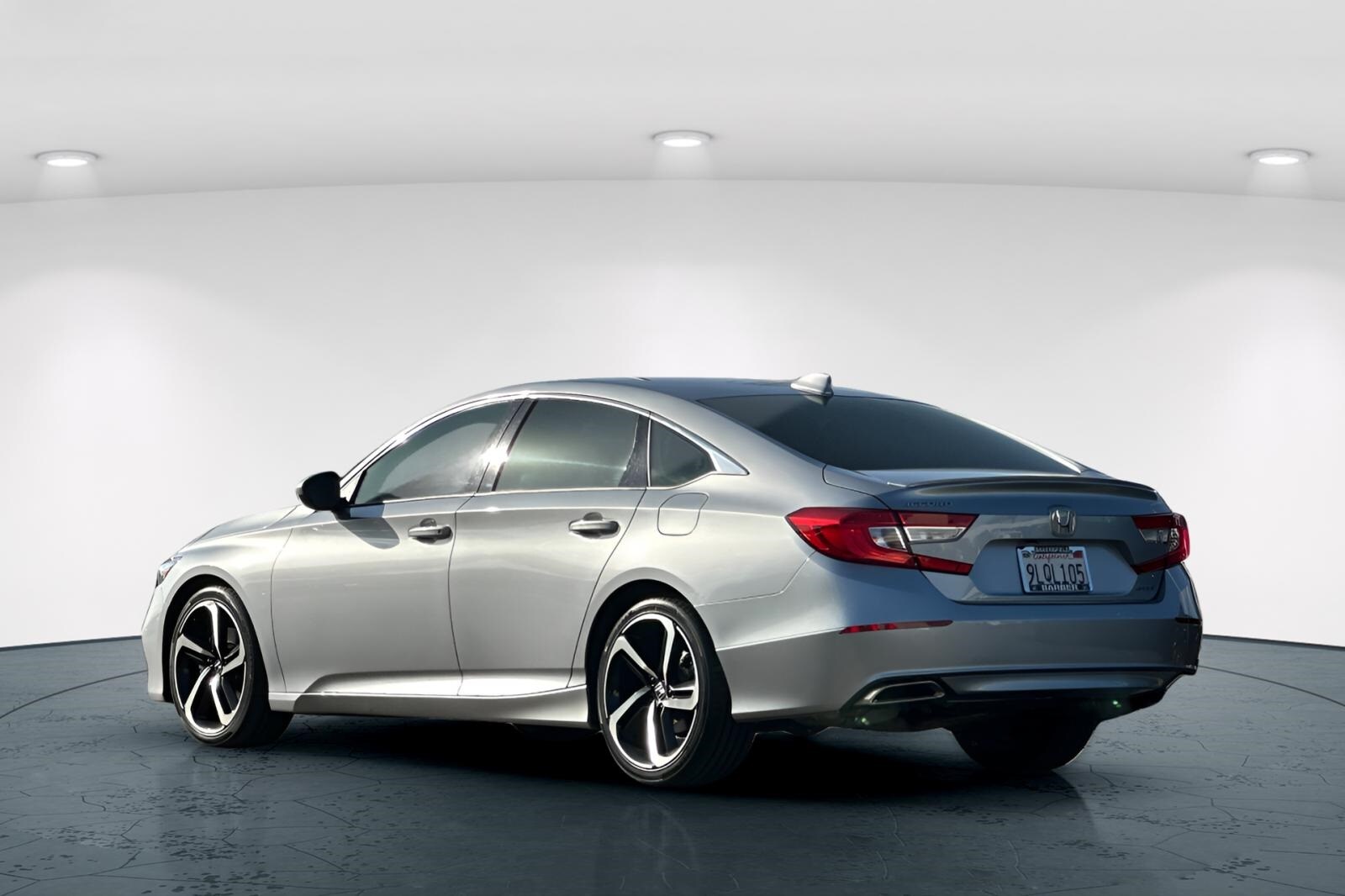 2018 Honda Accord Sport photo 3