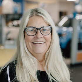 Staff member Elizabeth Willhelm from ID_f72413d48235