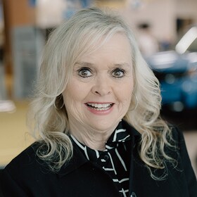 Staff member Regina Clarke from ID_3a3f87096b40