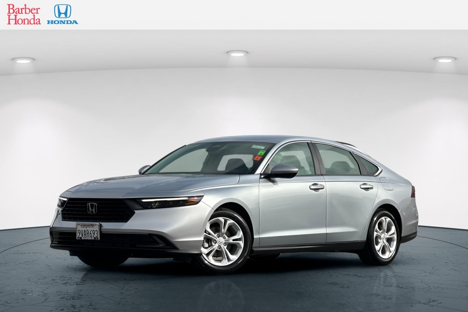 2025 Honda Accord LX's photo