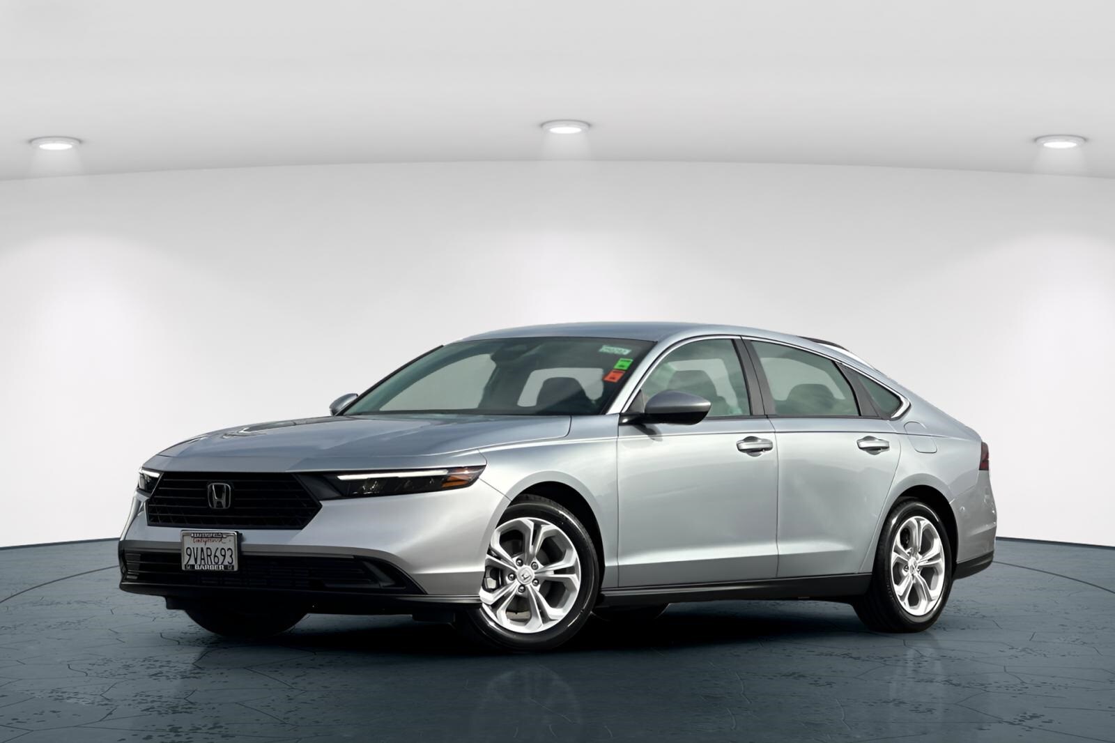 2025 Honda Accord LX photo 2