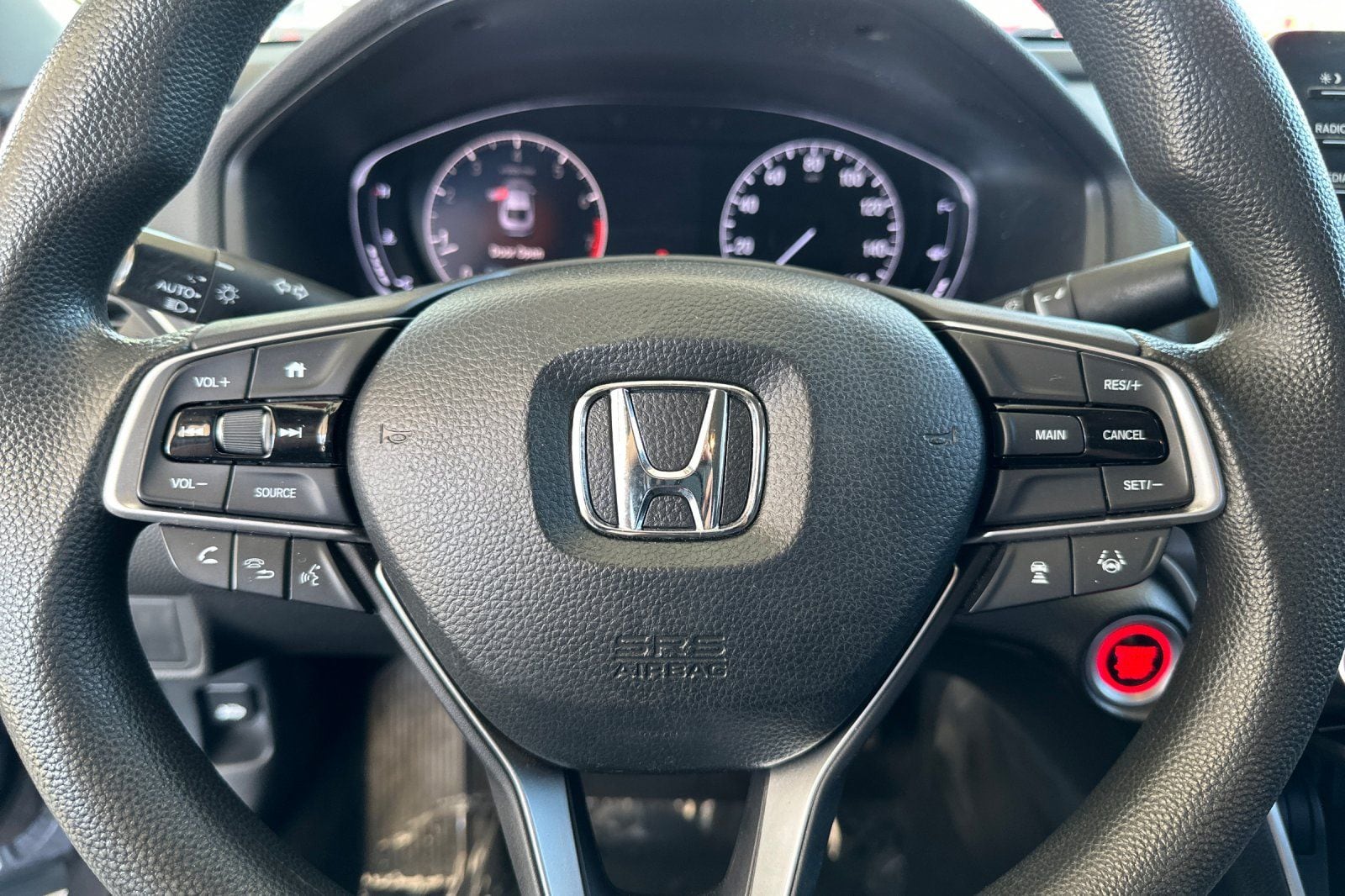 2018 Honda Accord LX - Photo 22