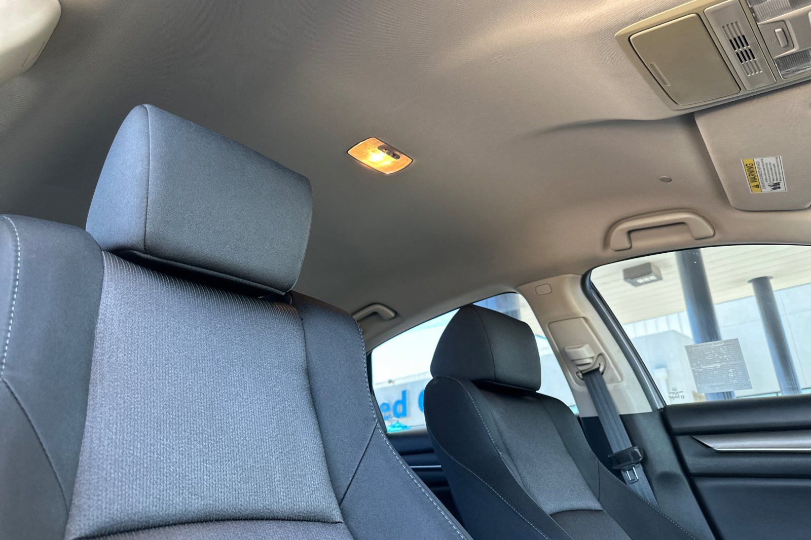 2018 Honda Accord LX - Photo 16