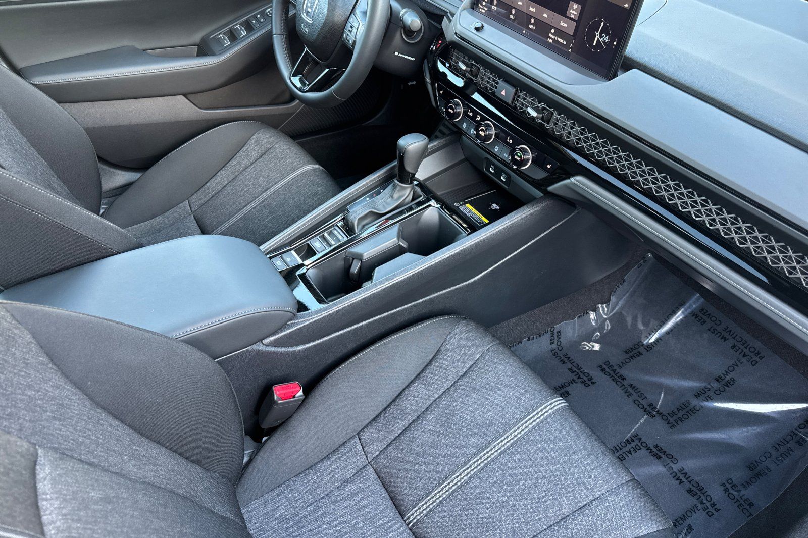 2025 Honda Accord Hybrid Sport - Photo 15