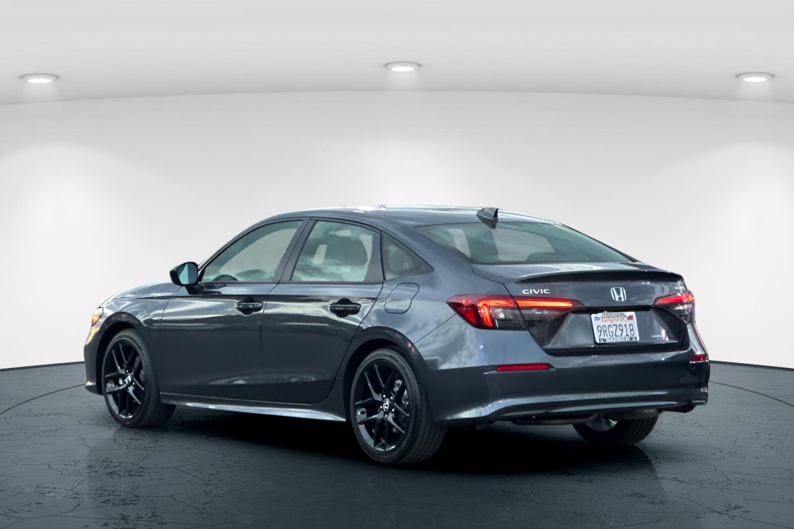 2025 Honda Civic Sport Touring Hybrid photo 4