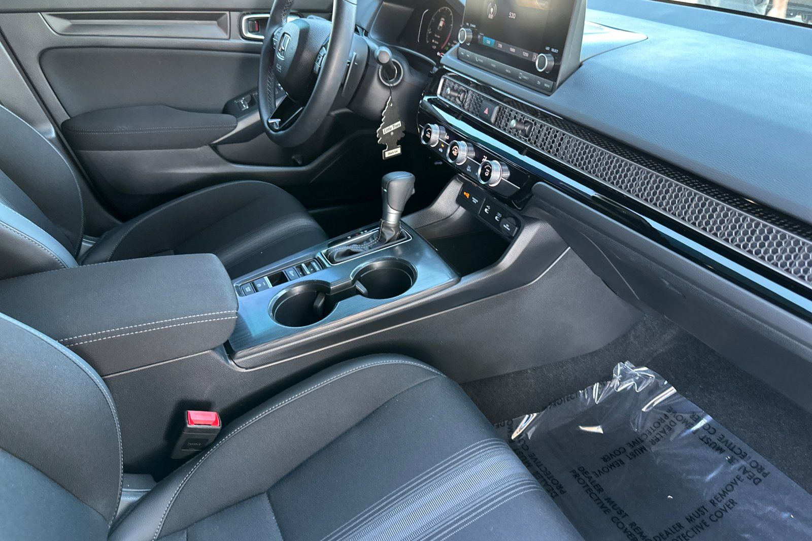 2025 Honda Civic Hatchback Sport - Photo 15