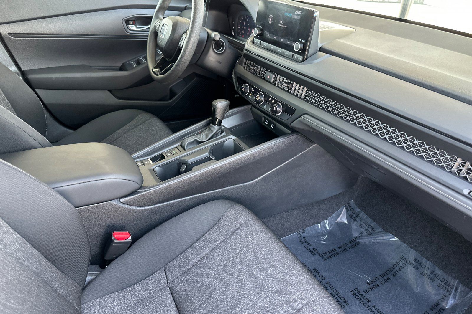 2025 Honda Accord LX - Photo 15