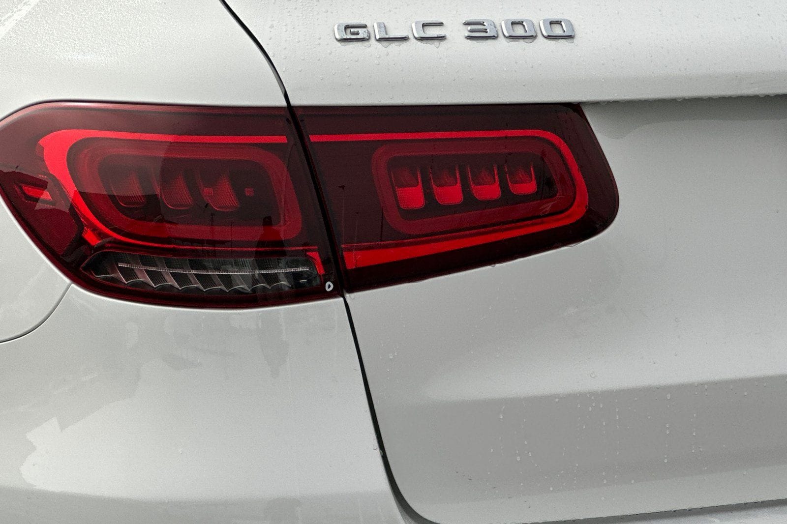 2022 Mercedes-Benz GLC GLC300 - Photo 27