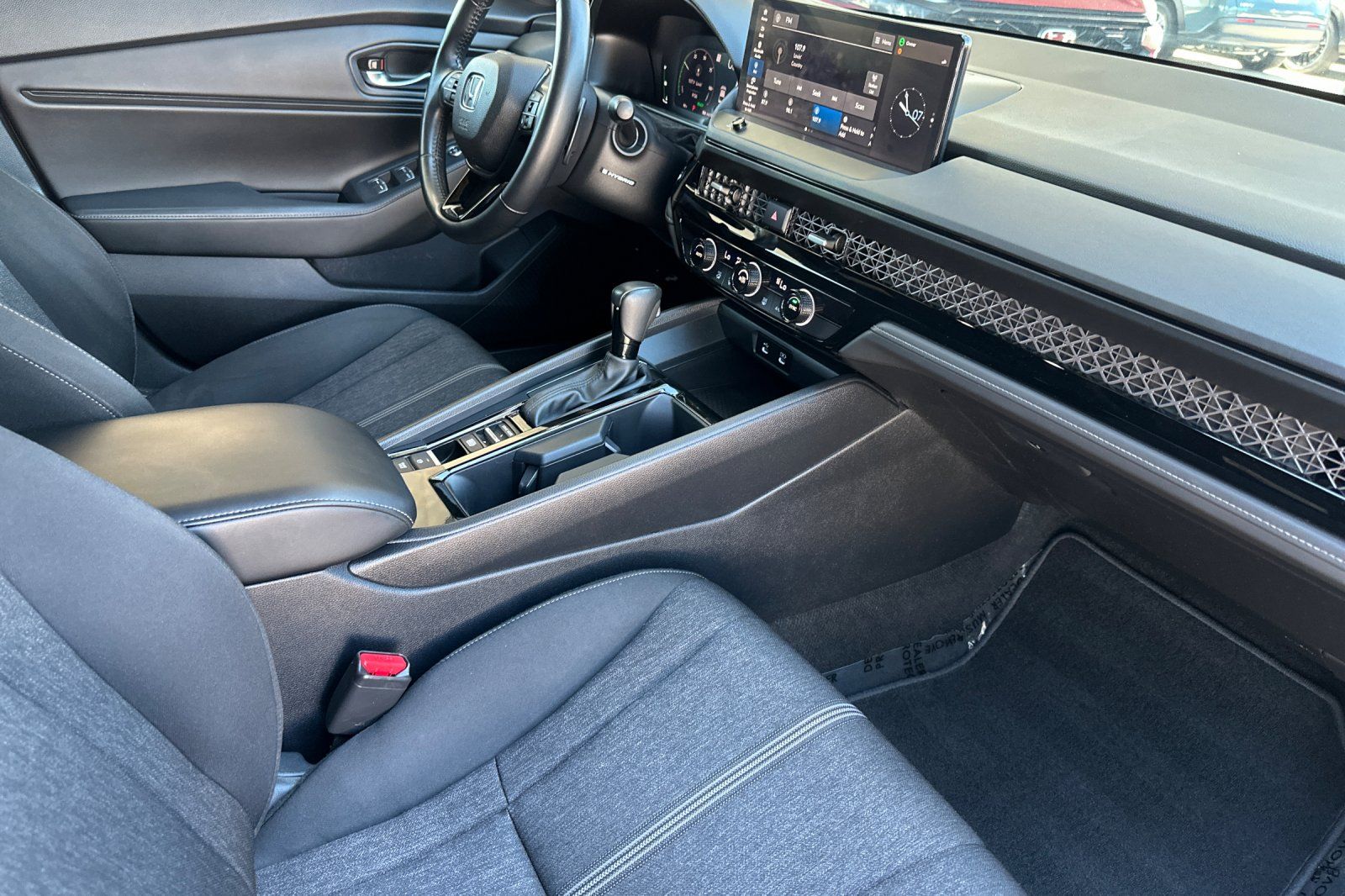 2024 Honda Accord Hybrid Sport - Photo 15