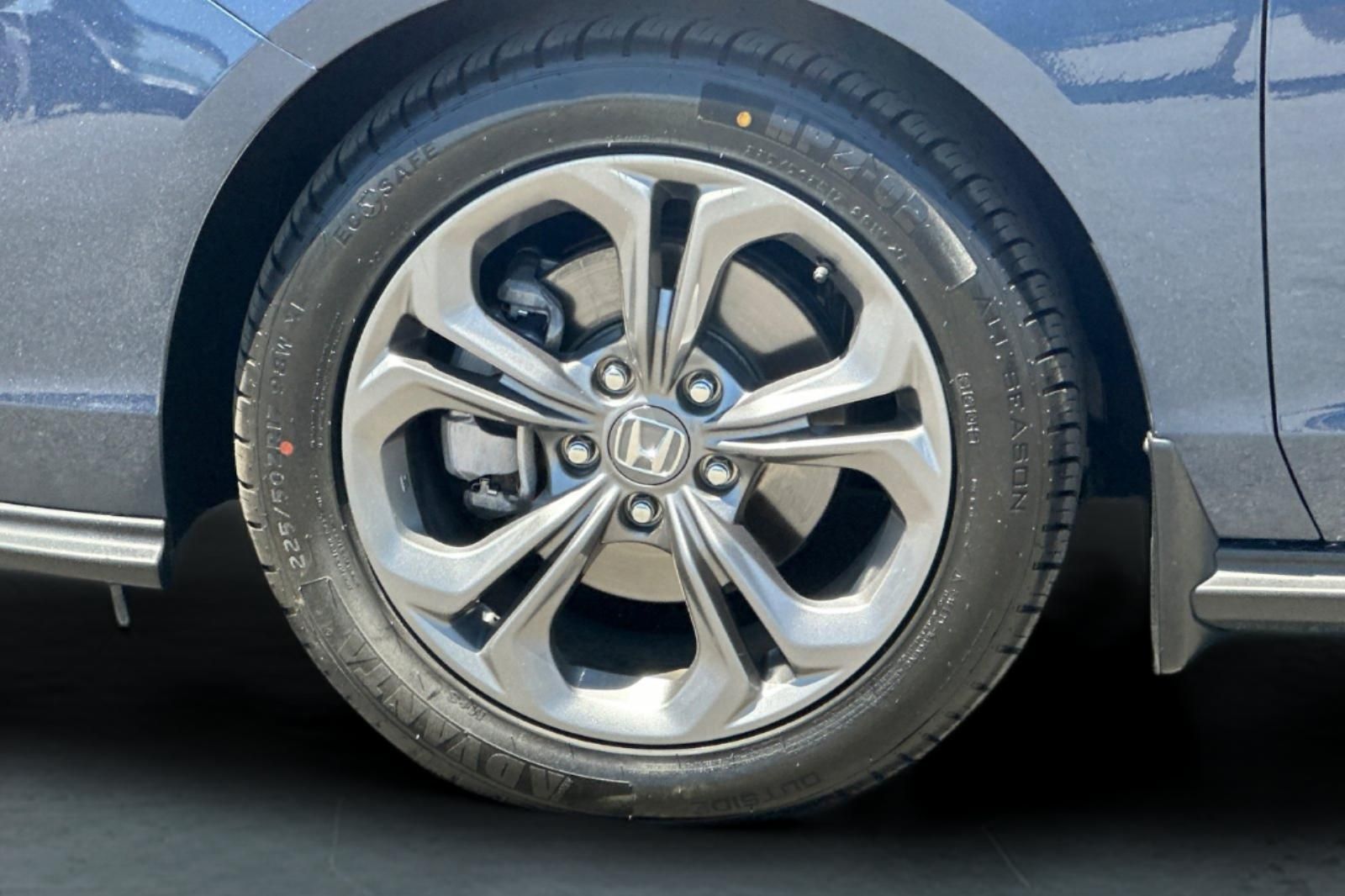 2024 Honda Accord EX - Photo 25