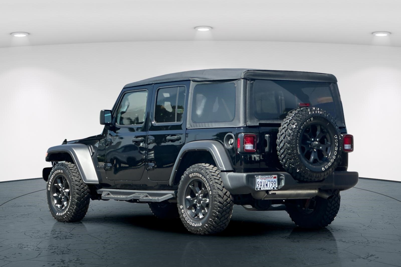 2022 Jeep Wrangler Unlimited Willys photo 4
